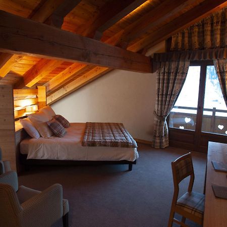 La Madonnina Del Gran Paradiso Wellness Hotel Cogne Dış mekan fotoğraf