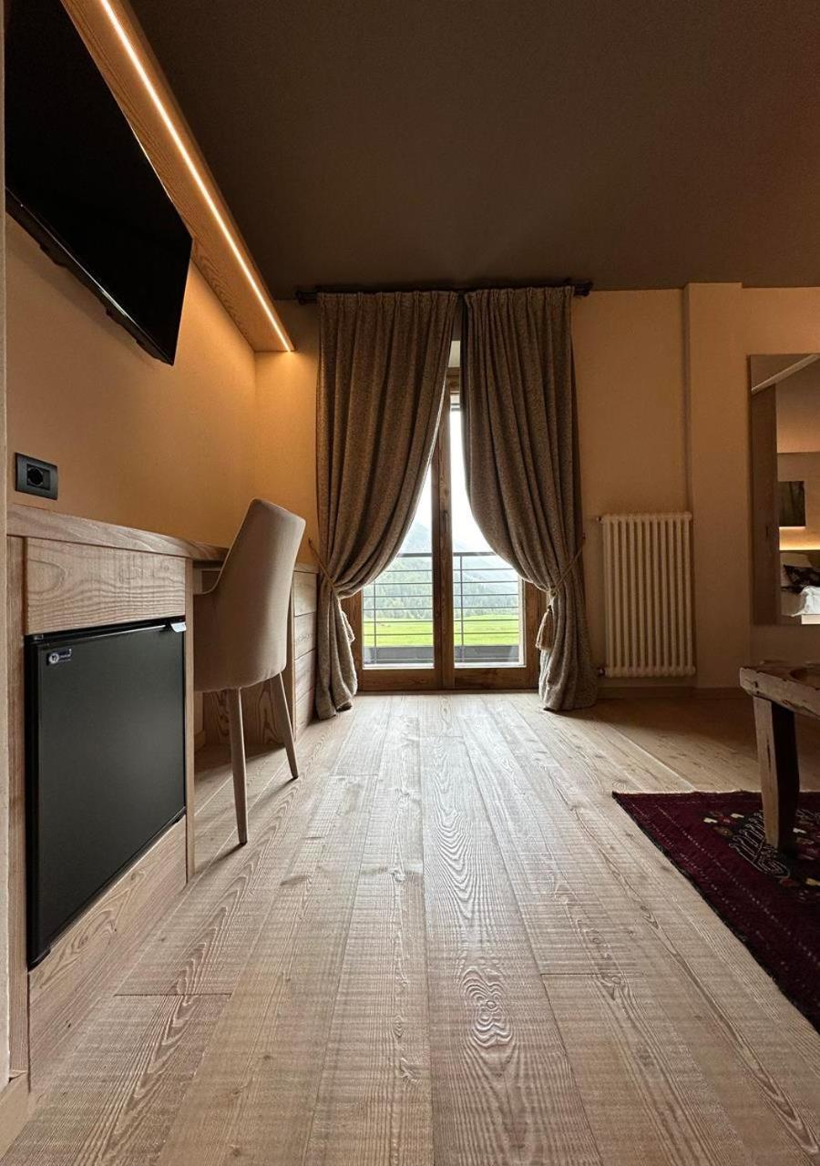 La Madonnina Del Gran Paradiso Wellness Hotel Cogne Dış mekan fotoğraf
